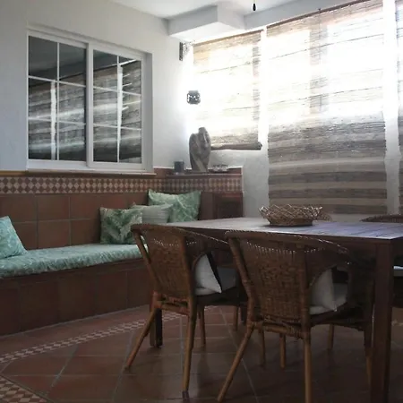 Hedera Apartment *