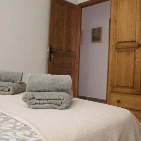 Apartment Hedera Candeleda